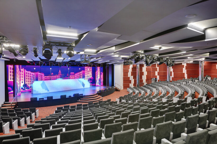 MSC Seaview, Odeon Theatre